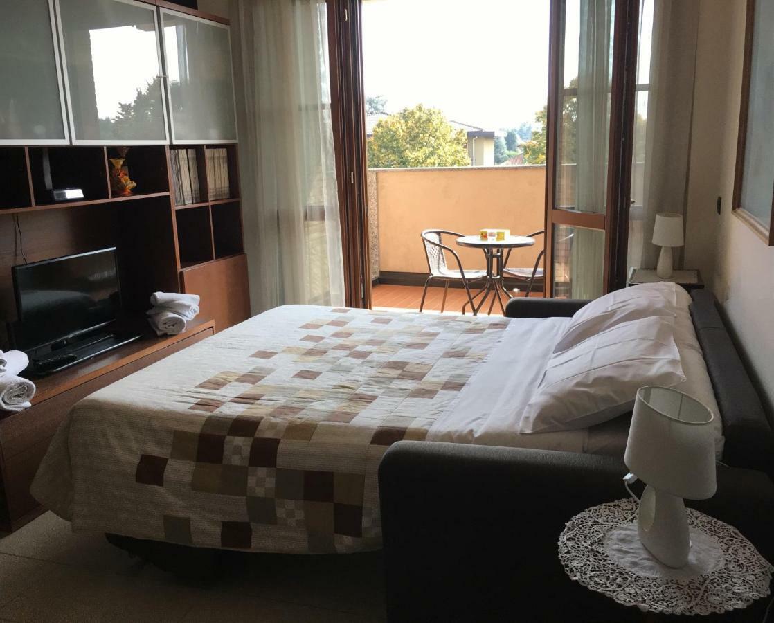 Suite Carpiano Melegnano Buitenkant foto