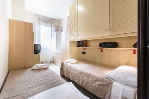 Suite Carpiano Melegnano Buitenkant foto
